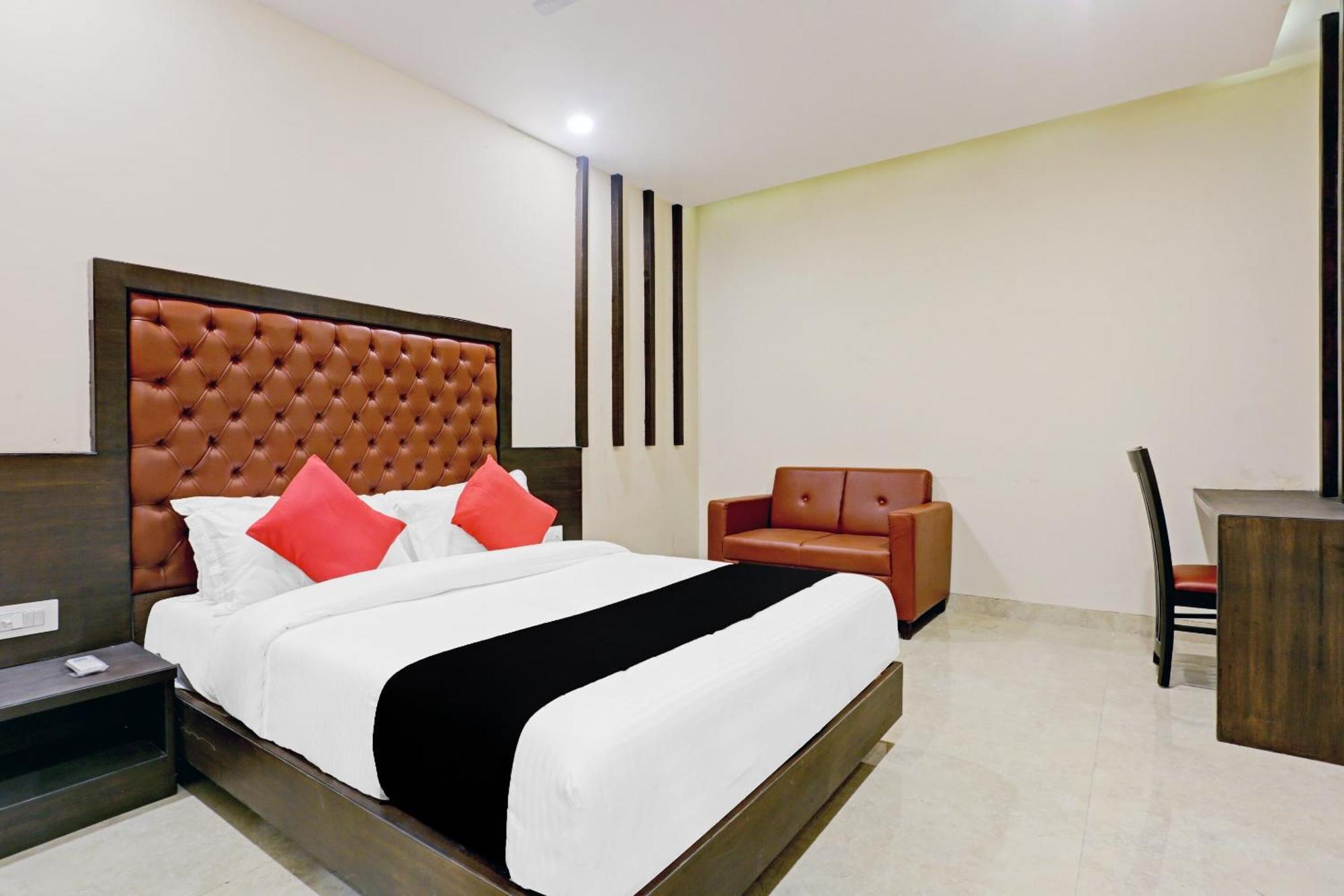 Capital O 80951 Hotel Vertigo Suite Bombay Exterior foto